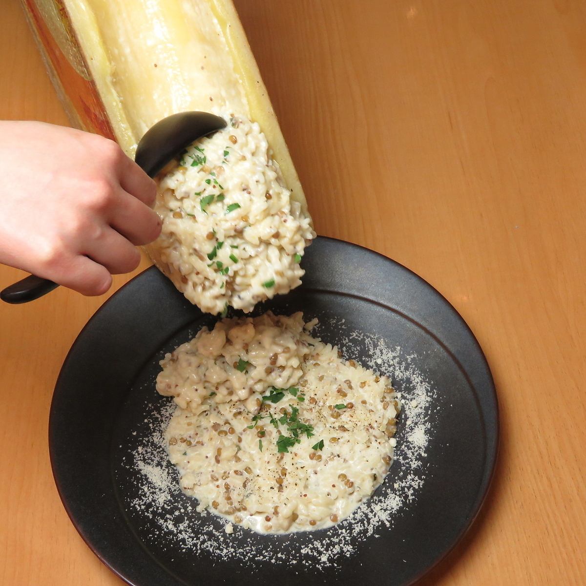 たっぷりのチーズを口いっぱいに♪