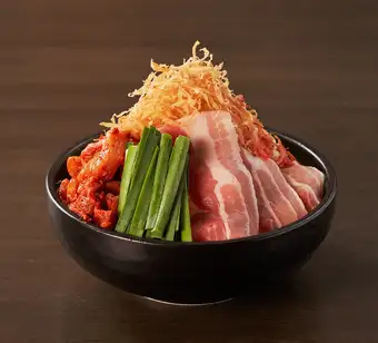 猪肉泡菜 Monja