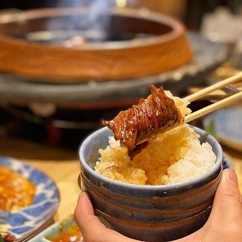 土日祝は昼から営業！昼飲みもOKです♪昼から焼肉♪