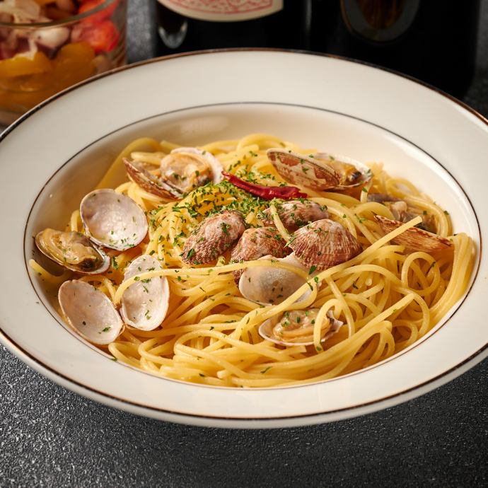 料理 | 【生牡蠣0円/3時間飲み放題】イタリアン×グリル&ワイン ペルレ