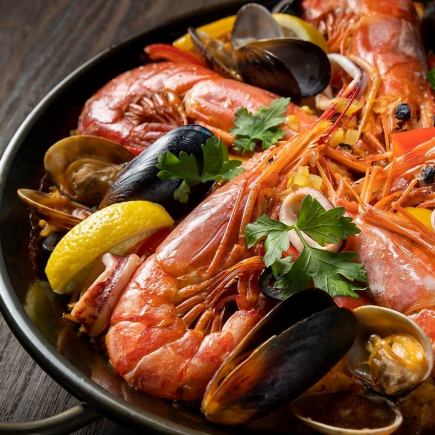 A total of 7 dishes including Acqua Pazza and luxurious seafood paella ◎ "Ocean Course" includes 3 hours of all-you-can-drink