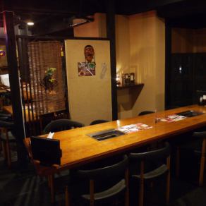 這是一個非常受歡迎的長桌。預訂！如果您正在共同車站或鬆原車站附近尋找美味的餐廳，請使用Karashitei★我們接受各種宴會，例如僅限女孩的聚會，生日派對，年終派對和新年派對！A5等級A鮮為人知的商店，您可以以合理的價格享用最優質的日本黑牛肉★