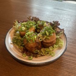 じゅ～しぃ～肉巻き