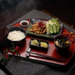 気仙沼ホルモン定食