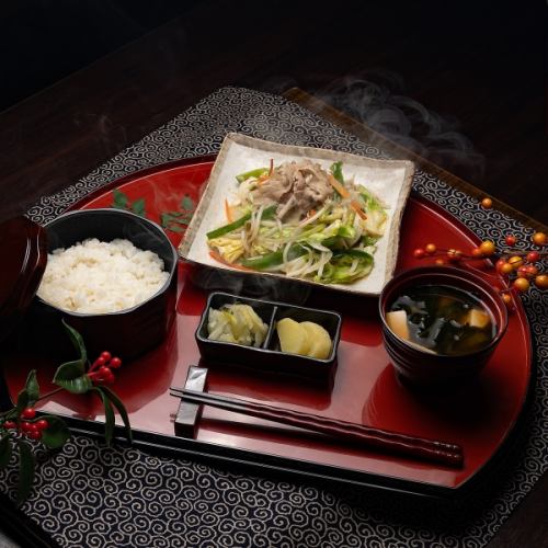 肉野菜炒め定食