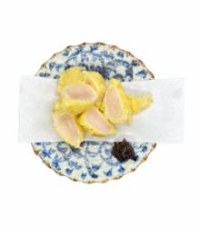 帆立貝柱のレア天ぷら-蕗味噌添え-