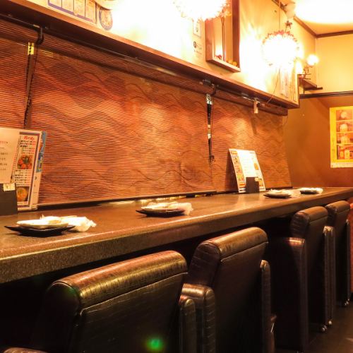 也提供吧台座位。