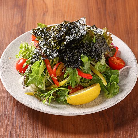 Korean seaweed choregi salad