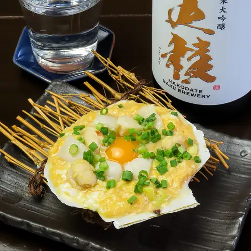 青森名物!熱々ホタテの貝焼きみそ