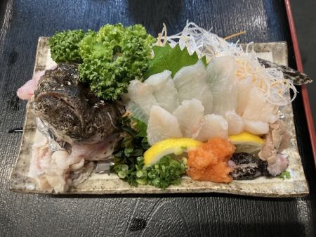 Thai figure sashimi / stonefish figure sashimi