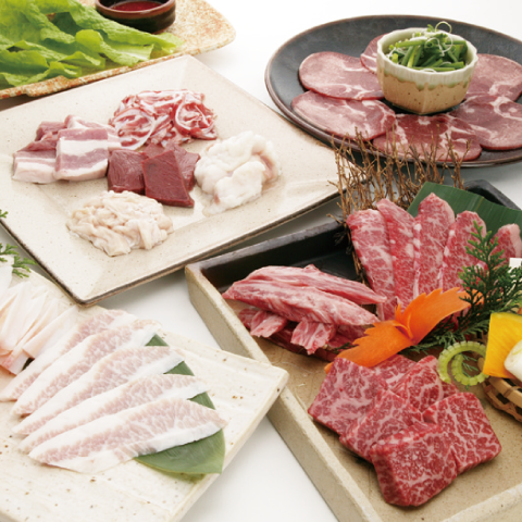 ボリューム満点の宴会コースは3,630円(税込)より