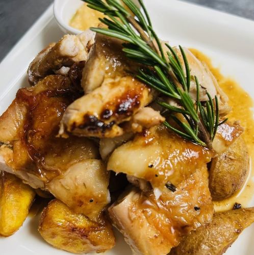 嫩雞腿佐魔鬼洋蔥醬