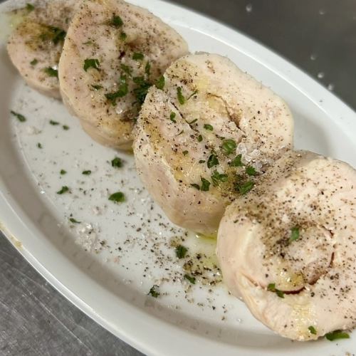 Herb-scented chicken ham