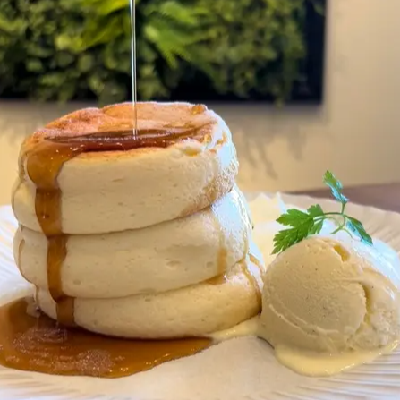 ◆◇SNSで話題！ふわっふわでボリューム満点の”パンケーキ”￥（税込）◇◆