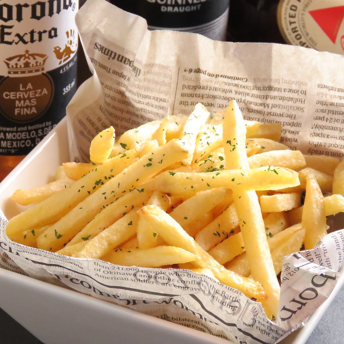 All you can eat French fries & 60 minutes drinking attaching 1280 yen! Recommend to the second party ♪