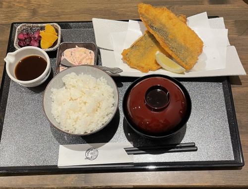 アジフライ定食