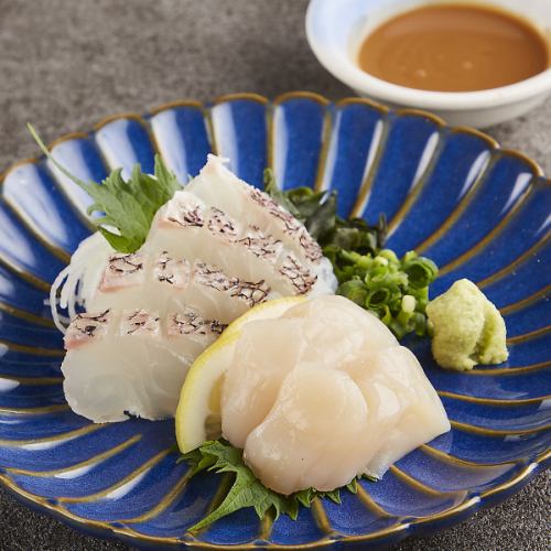 ホタテと白身魚のお刺身～肝醤油で～