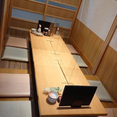 Completely private room for 16 people.There are many other private rooms for small groups. * The image is an affiliated store.