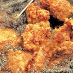 Deep-fried chicken thigh