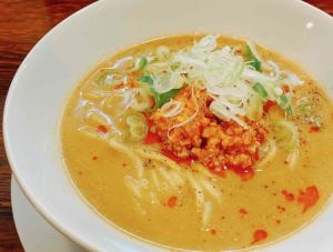 濃厚ごま担々麺