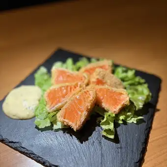 [Conquer All the New Specialties] A luxurious Korean plan featuring long yukhoe sushi and rare salmon cutlet ■ 3800 yen ⇒ 2800 yen