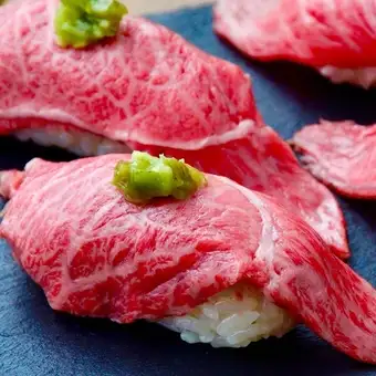 Korean Gourmet Banquet Plan ◆ 9 dishes including Yukhoe (Korean beef tartare), Cheese Kimbap, Korean Chicken, Meat Sushi, etc., with all-you-can-drink for 4000 yen
