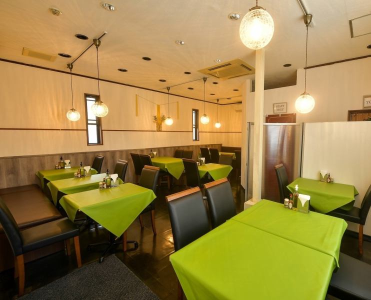 We have the perfect seats for a date or a meal with girls! Spend a wonderful time in a calm atmosphere!