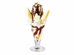 チョコレートパフェ