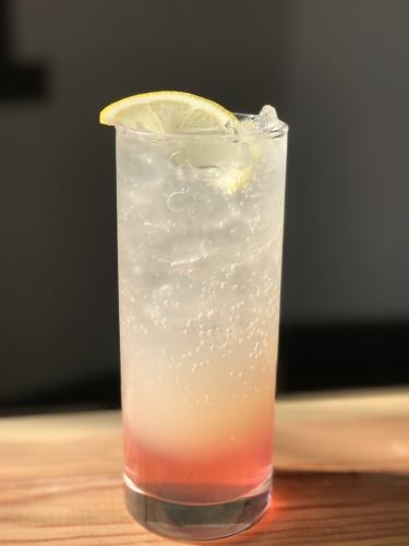 Original non-alcoholic cocktail "Sakurasaku"