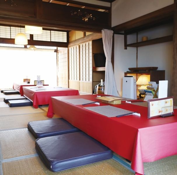 【二樓】有榻榻米座位,非常適合有小孩的家庭。