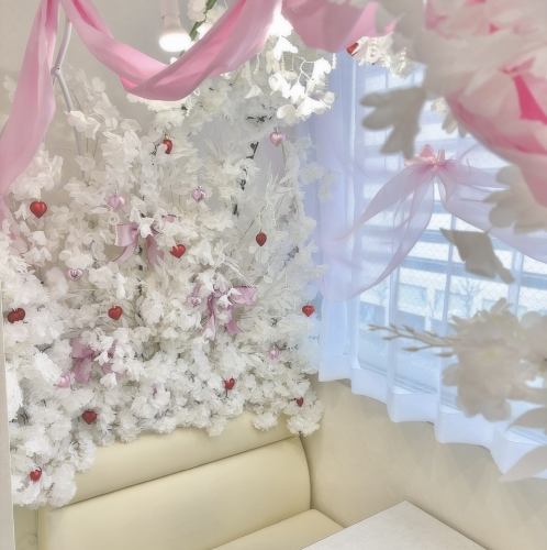 You can relax without worrying about the people around you.