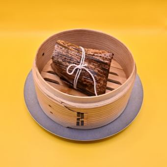 豚角煮入り中華ちまき