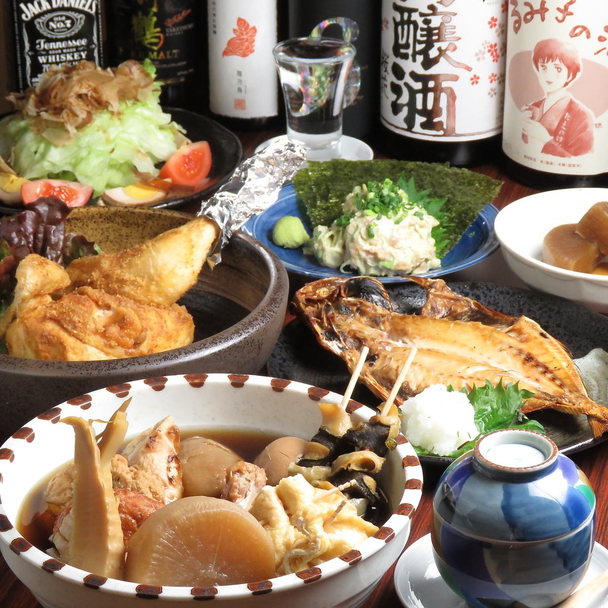 味染み大根と沖縄料理が人気の【おでん・沖縄居酒屋】です。地酒も多数ご用意♪