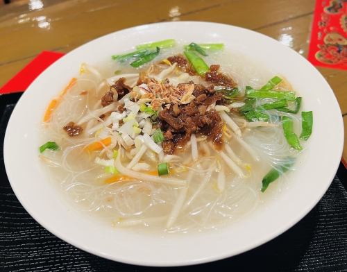 Thick soup rice noodles