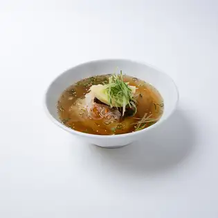 Cold noodles (Morioka cold noodles)