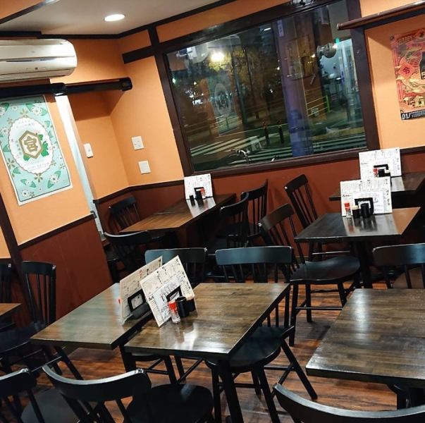 [Available for one person ♪] There is also a counter seat available for one person ♪ It is recommended when you want to relax and eat on your way home from work or daily use ◎ While tasting the proud skewers Please enjoy liquor ☆