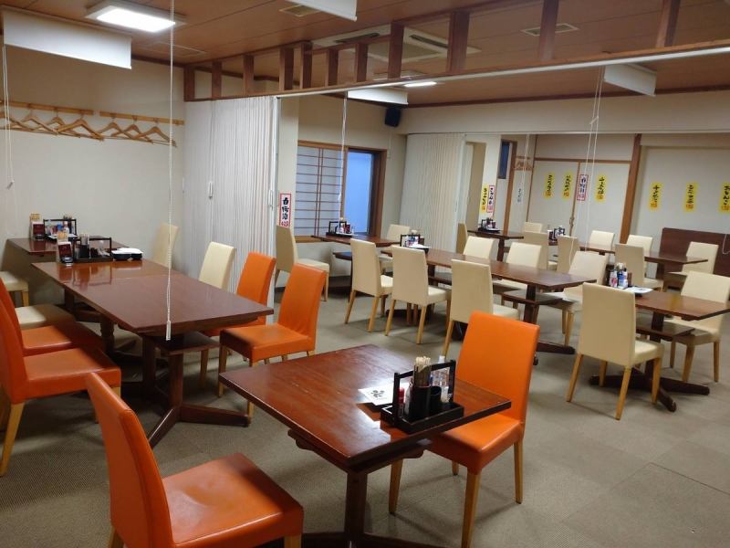[Available for private banquets for up to 80 people] "You are free to bring your own drinks on the 2nd floor seats!" Leave it to Sumibi Izakaya Himura for large parties such as company banquets and class reunions.If you're planning a banquet for 80 people in Iwamizawa, renting the entire venue is the way to go! Banquet courses starting from 2,480 yen are available, and include our famous raw meatballs that will impress even the most gourmet bosses.All courses include 120 minutes of all-you-can-drink, including draft beer♪
