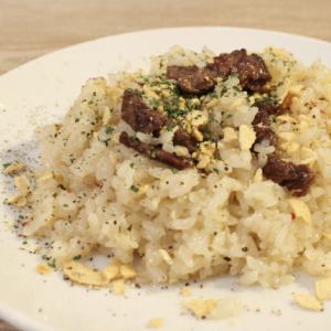 ハラミステーキガーリックライス