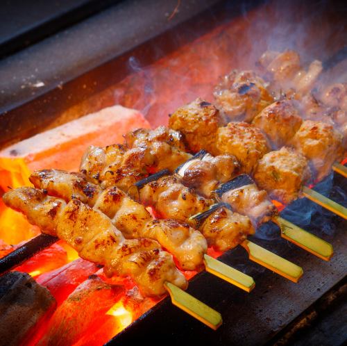 We are proud of our restaurant! [Charcoal-fired yakitori] There are other flavors such as salt / sauce / chicken ♪ Takeaway is ok !!