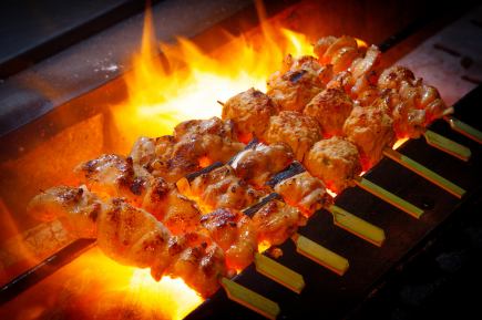 ★ 야키토리 코스 5000 엔 ★ 꼬치 구이 4 종 입!