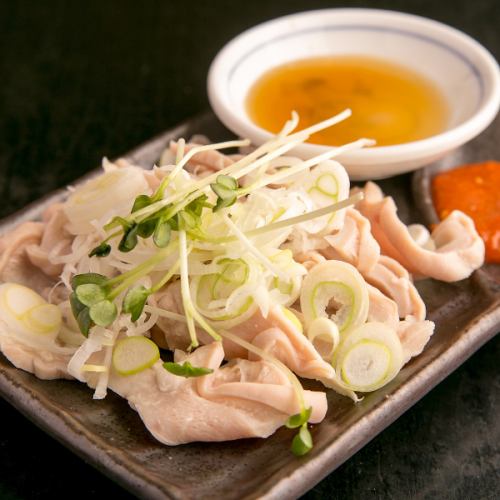 We can offer it because it's so fresh! "Gizzard sashimi" 650 yen (tax included)!