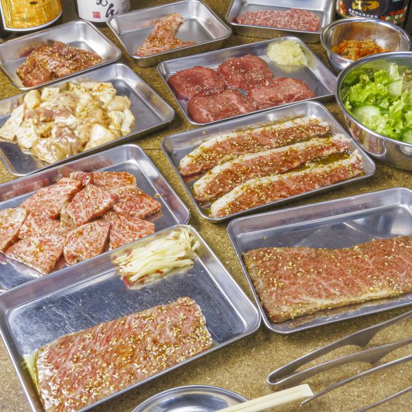 盛合せメニューを中心とした大衆焼肉!!コースメニューは10名様(7000円/人)～ご予約限定で承っております♪