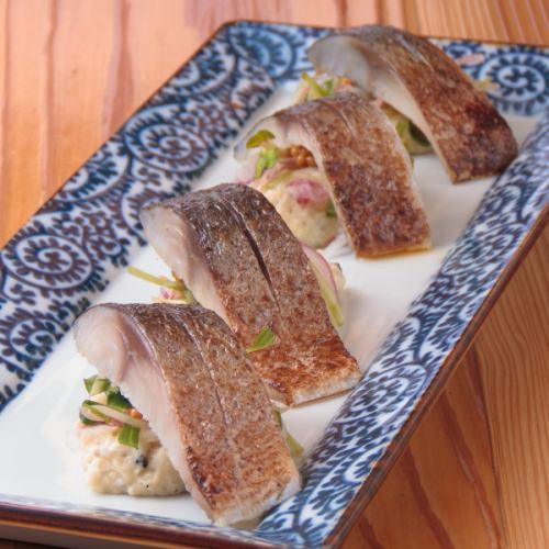 炙り〆鯖とマッシュポテト