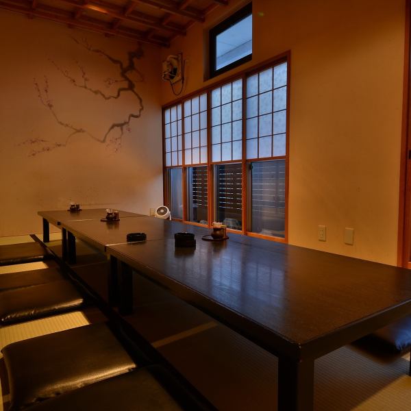 The large hall can accommodate up to 50 people ◎ Ideal for various banquets ♪ Perfect for a slightly more formal meeting or betrothal ceremony ◎ Soba Kaiseki course is a course that will be very appreciated by soba lovers.