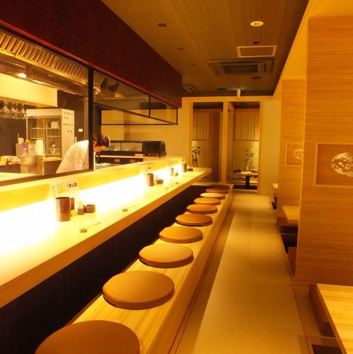 Spend relaxing in a calm atmosphere like a Japanese restaurant